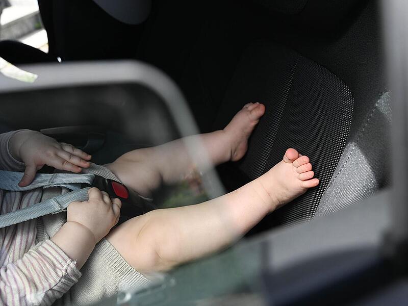 Ha&szlig;furt: Schock f&uuml;r Mutter - Kleinkind (1) in Auto eingesperrt