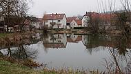 Ein Blick auf den Dorfsee, der bei Hochwasser oder durch Biberbauten zu einem Problem werden könnte.