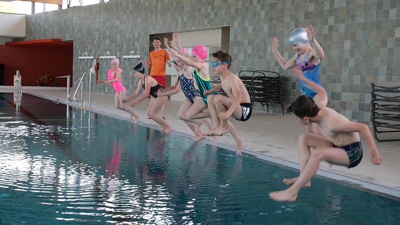 Die Pl&auml;tze in den Seepferdchen-Kursen sind in Bad Kissingen sehr begehrt.