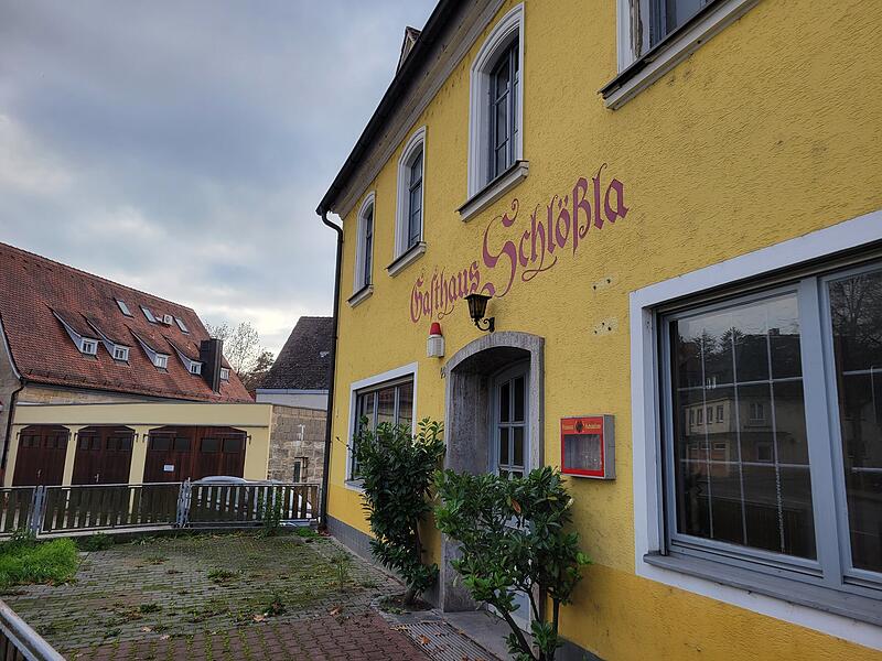 Andreas Platanitis will das Gasthaus Schlößla in ein Café und eine Bierbar verwandeln.