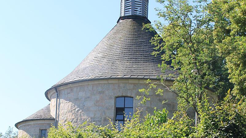 Das Dach der Kapelle St. Kunigund in Stückbrunn ist marode. Es muss bald saniert werden.
