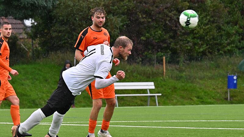 &bdquo;Wir fahren nach Selb, um dort zu gewinnen&ldquo;, sagt Jakob Karches. Sein FC Herzogenaurach ist zuletzt dem Tabellenkeller bedrohlich nahe gekommen.