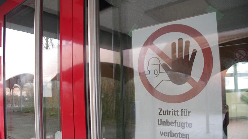 Aktuell d&uuml;rfen die Sporthallen am Kronacher Schulzentrum nicht betreten werden.