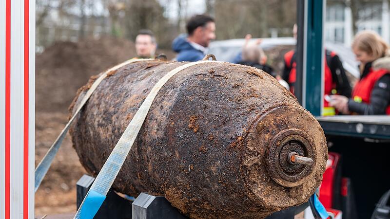 Entschärfung Fliegerbombe in Freiburg Entschärfung Fliegerbombe in Freiburg