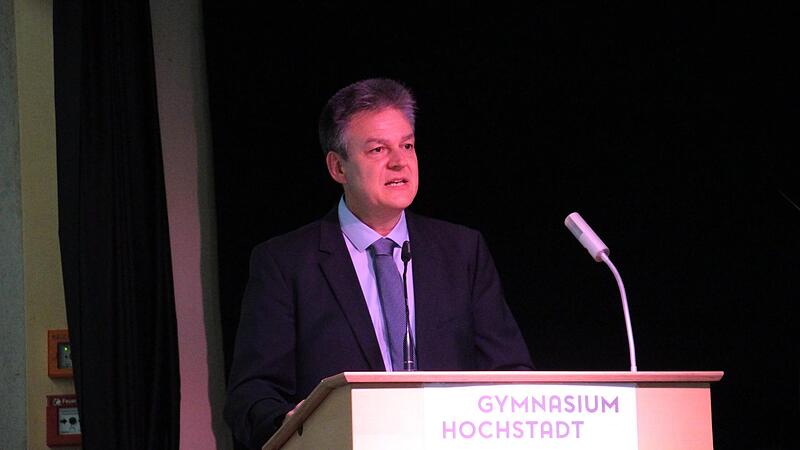 Alois Selder m&ouml;chte das H&ouml;chstadter Gymnasium f&uuml;r die Zukunft fit machen.