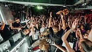 Die Jazzrausch Bigband gastiert am 22. Juni in der Alten Pakethalle in Coburg.