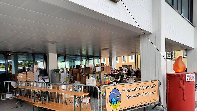 Weihnachts-Tombola der Tschernobyl Kinderhilfe in Neustadt.