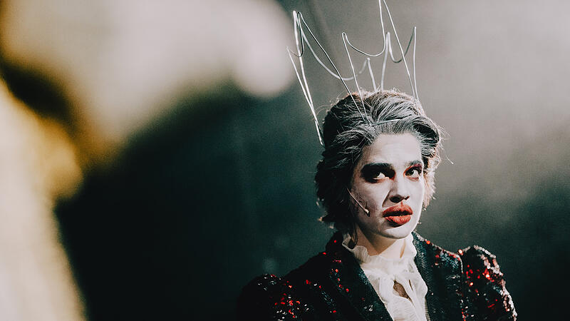 Sophie Angehrn beeindruckte als Lady Macbeth am E.T.A.-Hoffmann-Theater.