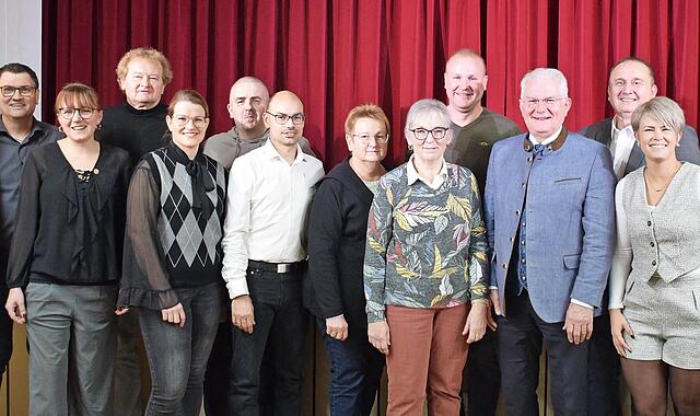 Freudige Gesichter beim Ehrungsabend des TSV Harsdorf. Freudige Gesichter beim Ehrungsabend des TSV Harsdorf.