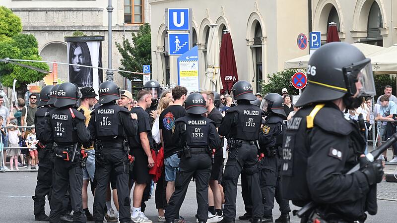 Festveranstaltung "80 Jahre Bayerische Polizei" Festveranstaltung "80 Jahre Bayerische Polizei"