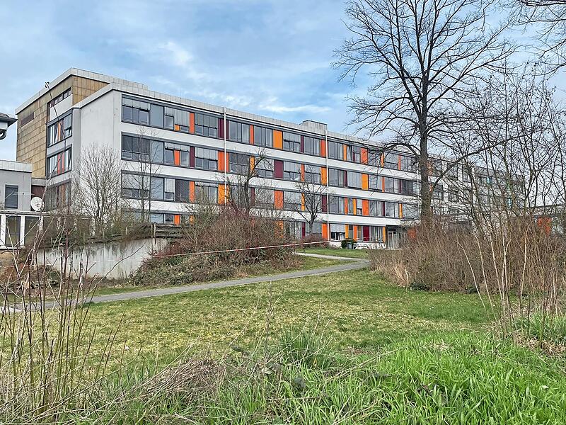 Moderne Technik in den nicht mehr ganz so modernen R&auml;umen: Die Ha&szlig;berg-Kliniken gehen den digitalen Weg.