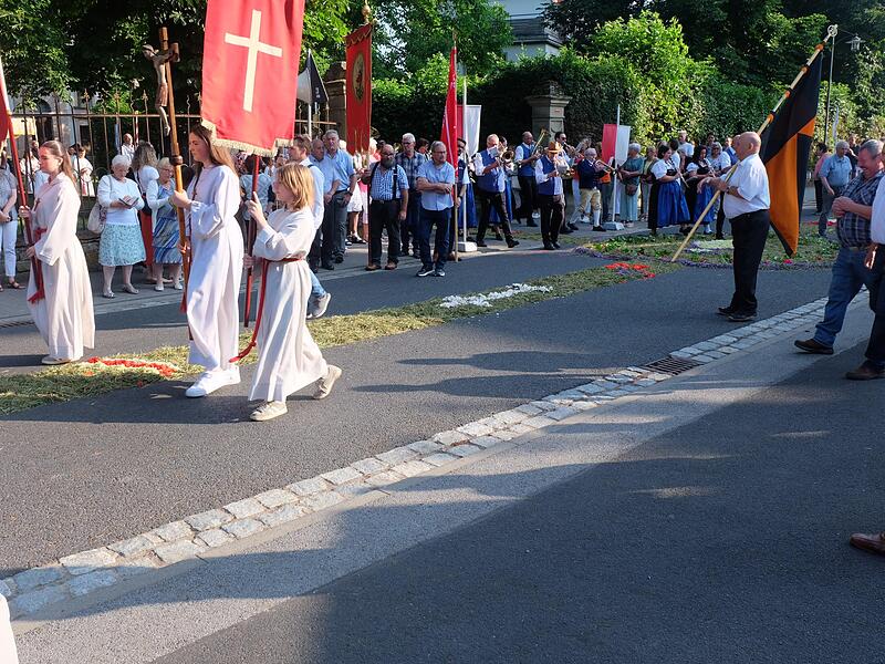 Fronleichnamsprozession in Thundorf