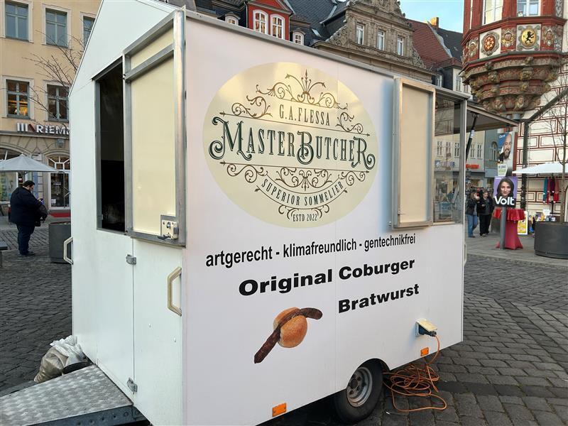 Neuer Bratwurst-Lieferant f&uuml;r den Coburger Marktplatz.