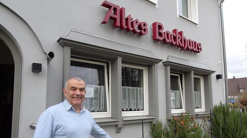In 37 Jahren als Wirt des Lokals  &bdquo;Altes Backhaus&ldquo; in Herzogenaurach hat Sempatin  Hasan  den Wandel in der Gastronomie miterlebt.         Er erinnert sich an die Zeit, als  noch mehr  Geselligkeit   die Menschen verband.