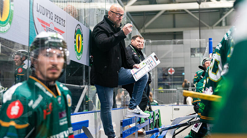 Höchstadt Alligators brauchen Tore in Heilbronn Nur ein Tor schoss Höchstadt in den vergangenen zwei Oberligaspielen. Morgan Persson (Mitte) hat entsprechend viel zu tun.