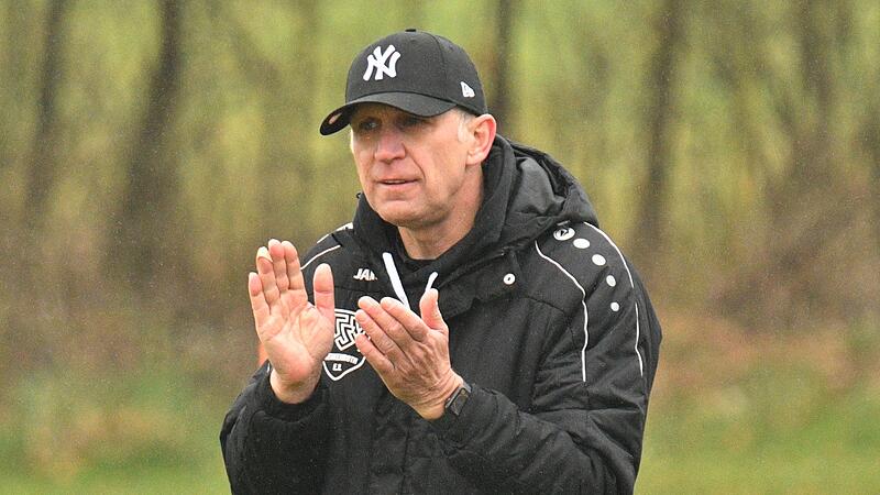 Thomas Lipfert, Trainer des TSV Neukenroth.