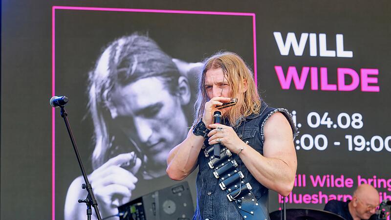 Will Wilde begeistert beim Blues- und Jazzfestival BambergIn Extremo aus Schloss Eyerichshof