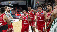Bedient waren die Profis der BMA365 Bamberg Baskets nach der 92:98-Niederlage gegen Alba Berlin.