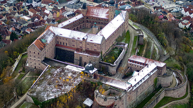 Plassenburg in Kulmbach  mit Schnee