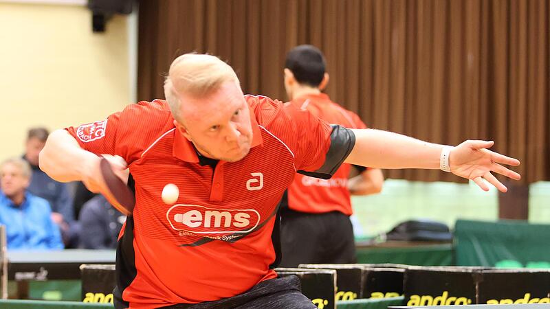 Roman Rosenberg hatte mit zwei Einzelpunkten und dem Punkt im Doppel den gr&ouml;&szlig;ten Anteil am  Sieg des TC Wohlbach