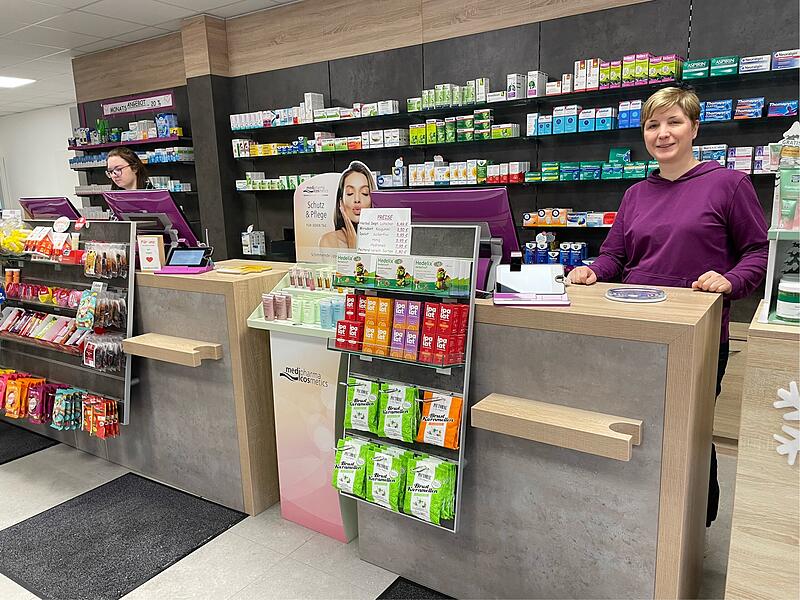 Ebelsbach Rosenapotheke mit modernem Desing an neuem Standort