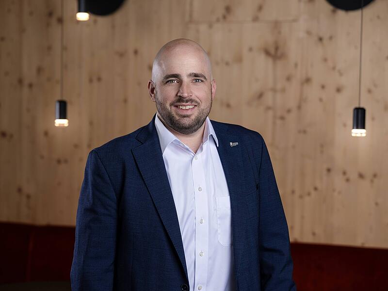 Unternehmer und Autor Gerd Sch&ouml;ller kommt zum Bamberger Literaturfestival