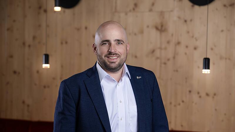 Unternehmer und Autor Gerd Sch&ouml;ller kommt zum Bamberger Literaturfestival