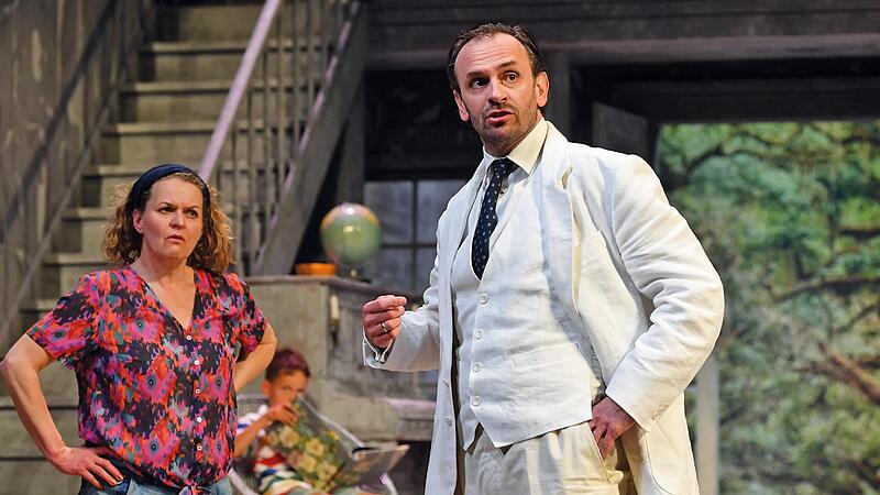 Barbara Wurster und Jonas Gruber in „Appropriate (Was sich gehört)“ Barbara Wurster und Jonas Gruber in „Appropriate (Was sich gehört)“