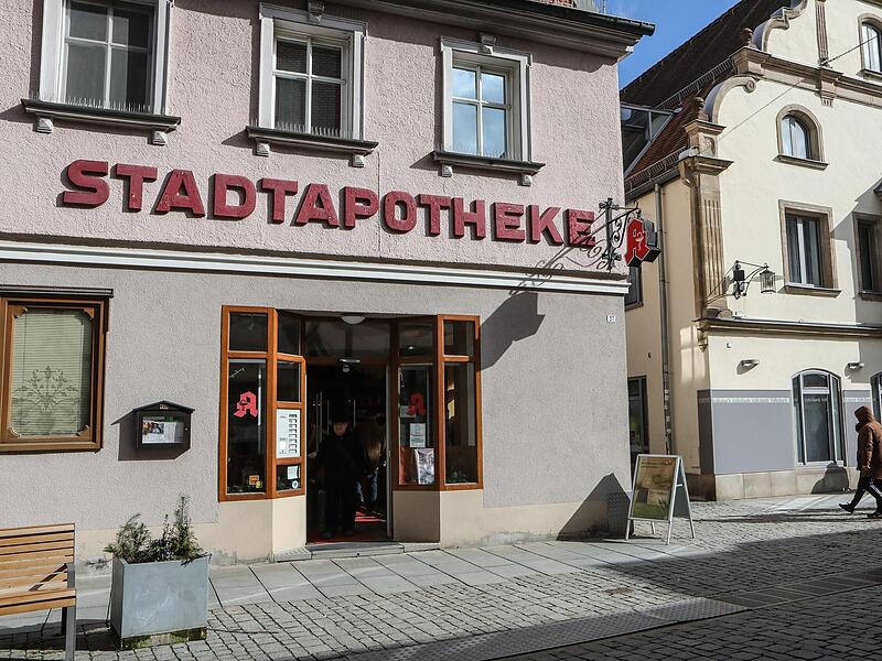 Die j&uuml;ngste Hiobsbotschaft f&uuml;r Forchheims Innenstadt: Die Stadt-Apotheke schlie&szlig;t zum 31. M&auml;rz.Forchheim & Fr&auml;nkische Schweiz