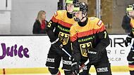 Carlos Händel (vorne, hier im deutschen Nationaltrikot) wurde von den Montreal Canadians im NHL-Draft ausgewählt.