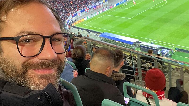 Stadionbesuche gehören für einen Scout dazu: Anfang November besuchte der Bayreuther Florian Blüchel  beispielsweise die Champions League-Partie zwischen RB Leipzig und Paris St. Germain.
