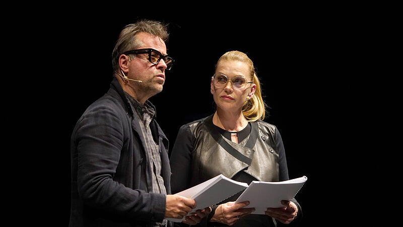 Jan Josef Liefers und Anna Loos setzen in Bamberg ein Gespr&auml;ch &uuml;ber die Liebe in Szene.Was bedeutet f&uuml;r Sie die Sandkerwa?