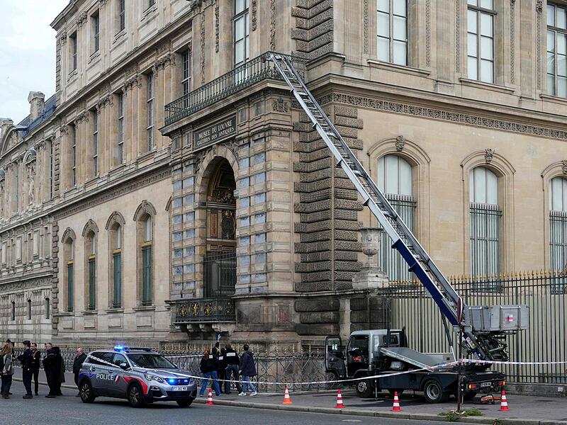 Spektakulärer Kunstraub im Louvre: Film und Doku geplant Spektakulärer Kunstraub im Louvre: Film und Doku geplant
