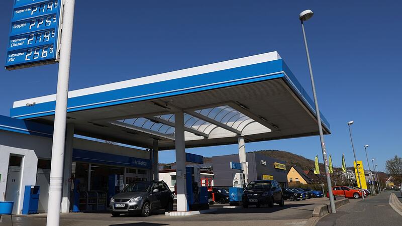 Tankstelle des Autohaus Hirsch in EbermannstadtForchheim & Fr&auml;nkische Schweiz
