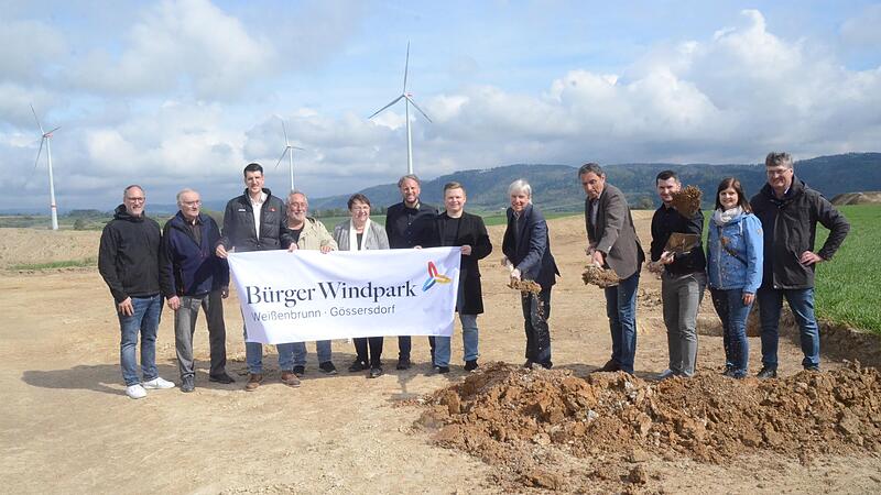 Spatenstich f&uuml;r den B&uuml;rger-Windpark