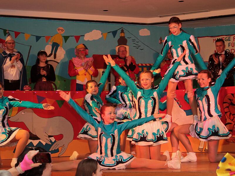Büttensitzung Fasching Zirkus in Rentweinsdorf
