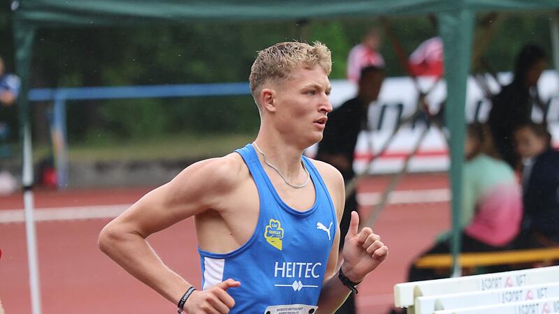 Noah M&ouml;ller &uuml;berzeugte &uuml;ber die 800-Meter-Distanz in Hof und sicherte sich seinen ersten bayerischen Titel bei den M&auml;nnern.