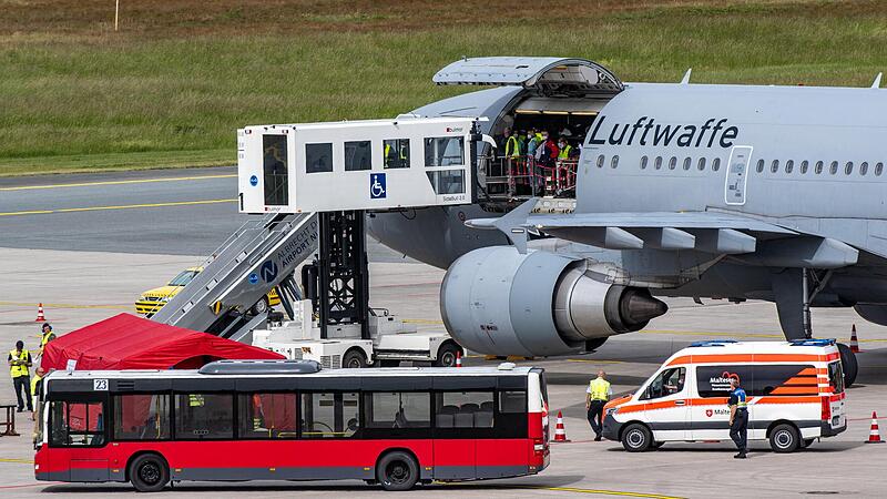 Am Donnerstag kamen die Verwundeten in N&uuml;rnberg an.
