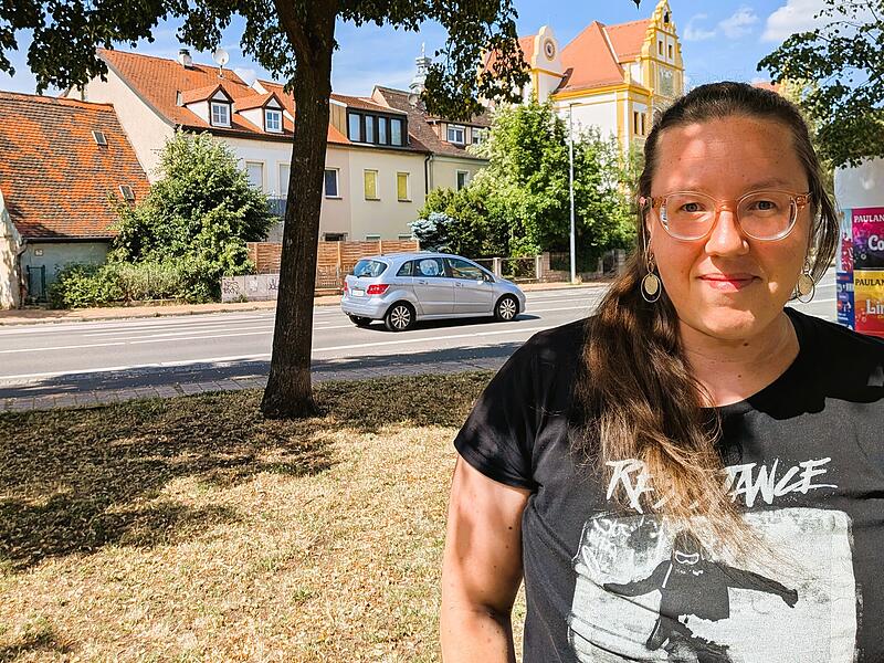 Anna W. h&auml;tte ihre f&ouml;rderbed&uuml;rftige Tochter gern in der fu&szlig;l&auml;ufig gelegenen Luitpoldschule angemeldet. Doch auf dem Weg zur Einschulung taten sich etliche H&uuml;rden auf.