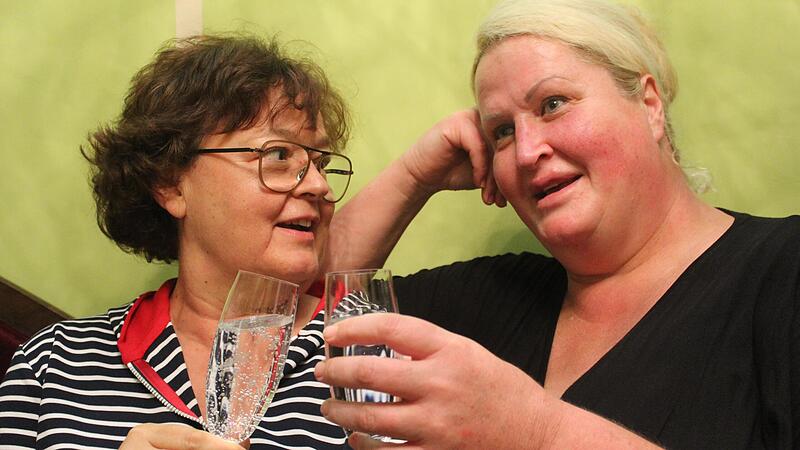 Haben viel miteinander erlebt und noch viel miteinander vor: Christel Meyer (links) und Daphne Haderlein alias Daphne de Luxe.