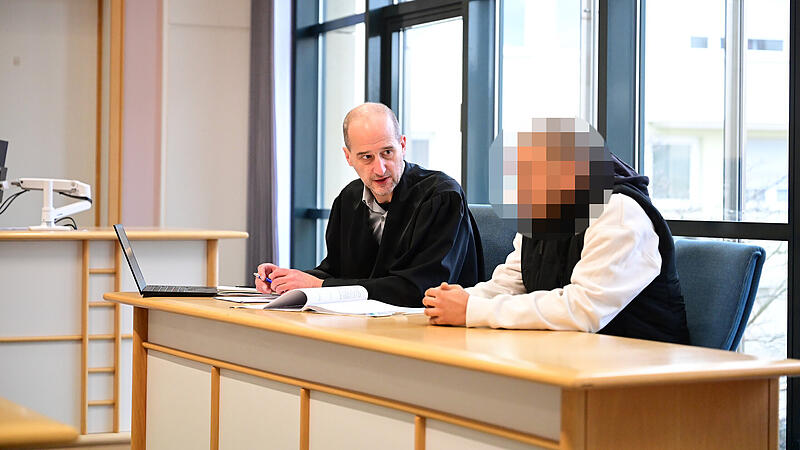 Autoknacker im Amtsgericht Bamberg mit RA Oliver Teichmann Autoknacker im Amtsgericht Bamberg mit RA Oliver Teichmann