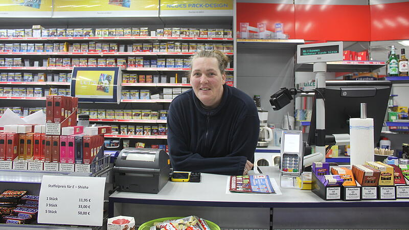 Kathrin Dittrich in &bdquo;ihrem&ldquo; Tankcenter in der Zollnerstra&szlig;e. Am 31. Dezember endet der Pachtvertrag.