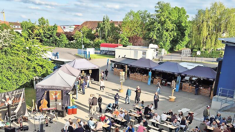 Blick auf das Maintal Familienfest. Blick auf das Maintal Familienfest.