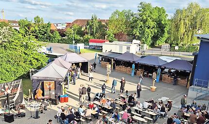 Blick auf das Maintal Familienfest.