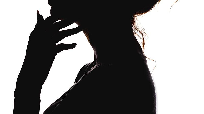 Besonders junge Frauen haben Probleme einen Arzt zu finden. Besonders junge Frauen haben Probleme einen Arzt zu finden.