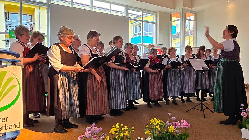 Singende Landfrauen: Viele von ihnen sind seit Jahrzehnten im Chor aktiv.
