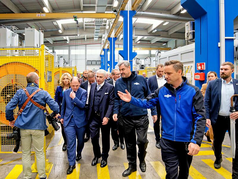 Markus Söder zu Besuch bei Waasner ForchheimSöder bei Waasner Forchheim