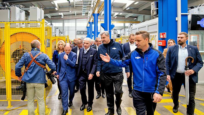 Markus Söder zu Besuch bei Waasner ForchheimSöder bei Waasner Forchheim