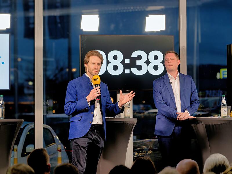 Podium Wirtschaft Bamberg Gl&uuml;senkamp Niedermaier