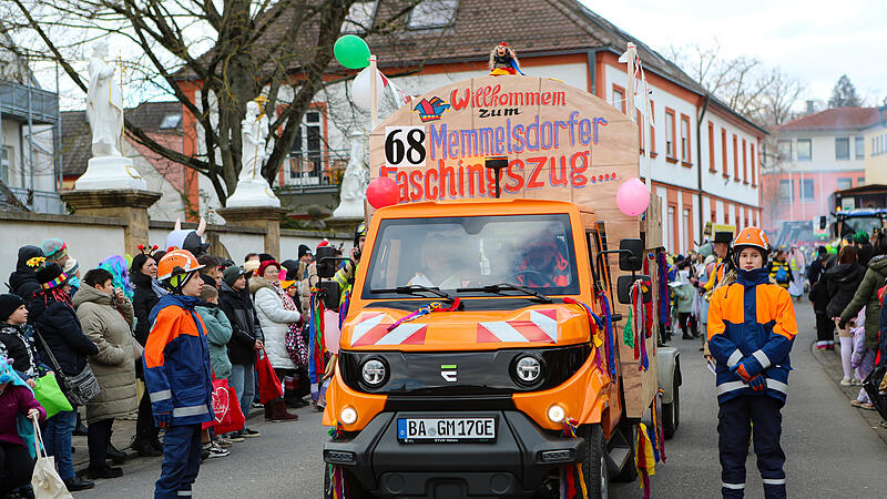 Sonnenschein und gute Laune: Der Faschingsumzug in Memmelsdorf begeistert die Massen.